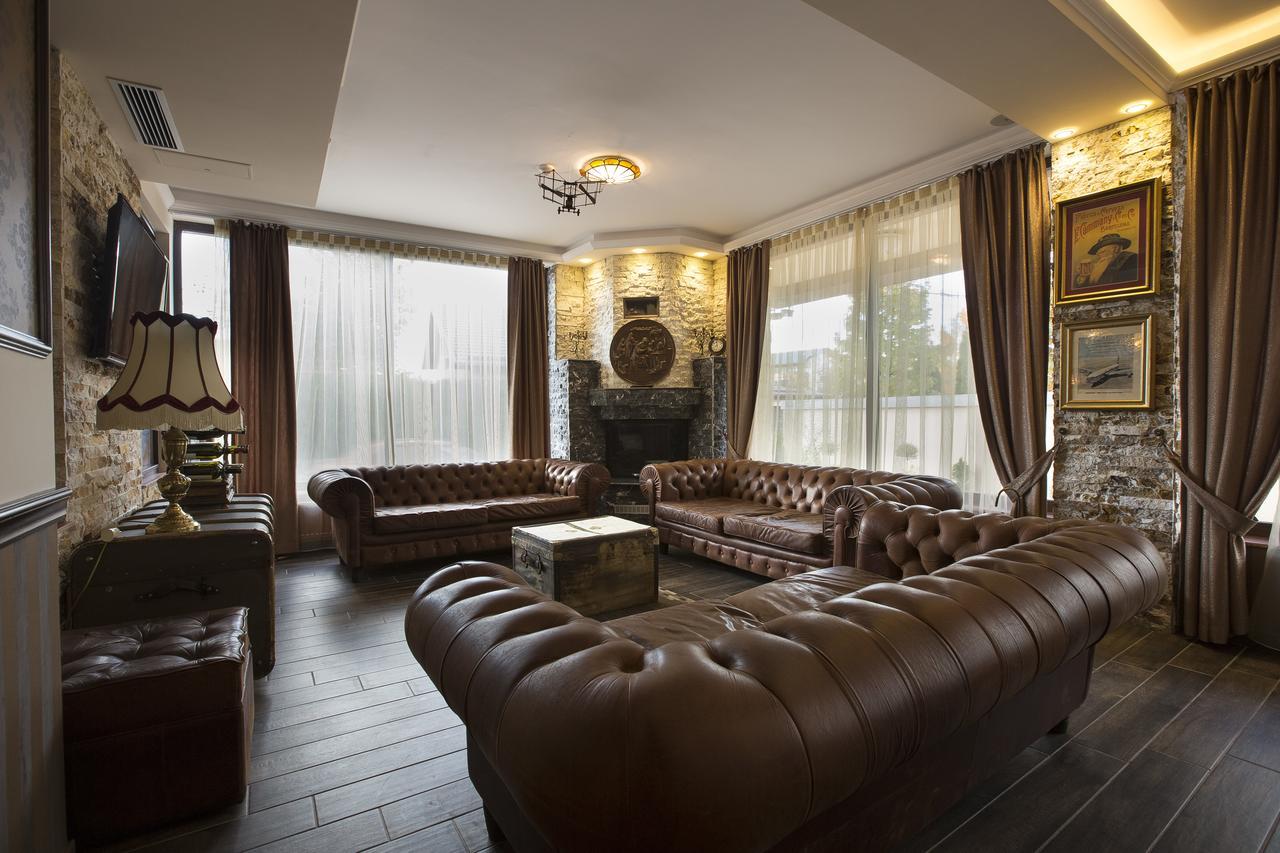 אוטופן Hotel Aviator Boutique מראה חיצוני תמונה