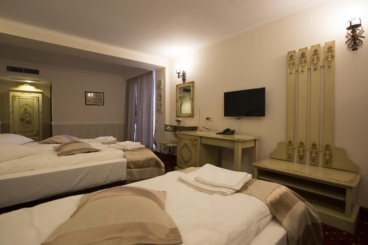 אוטופן Hotel Aviator Boutique מראה חיצוני תמונה