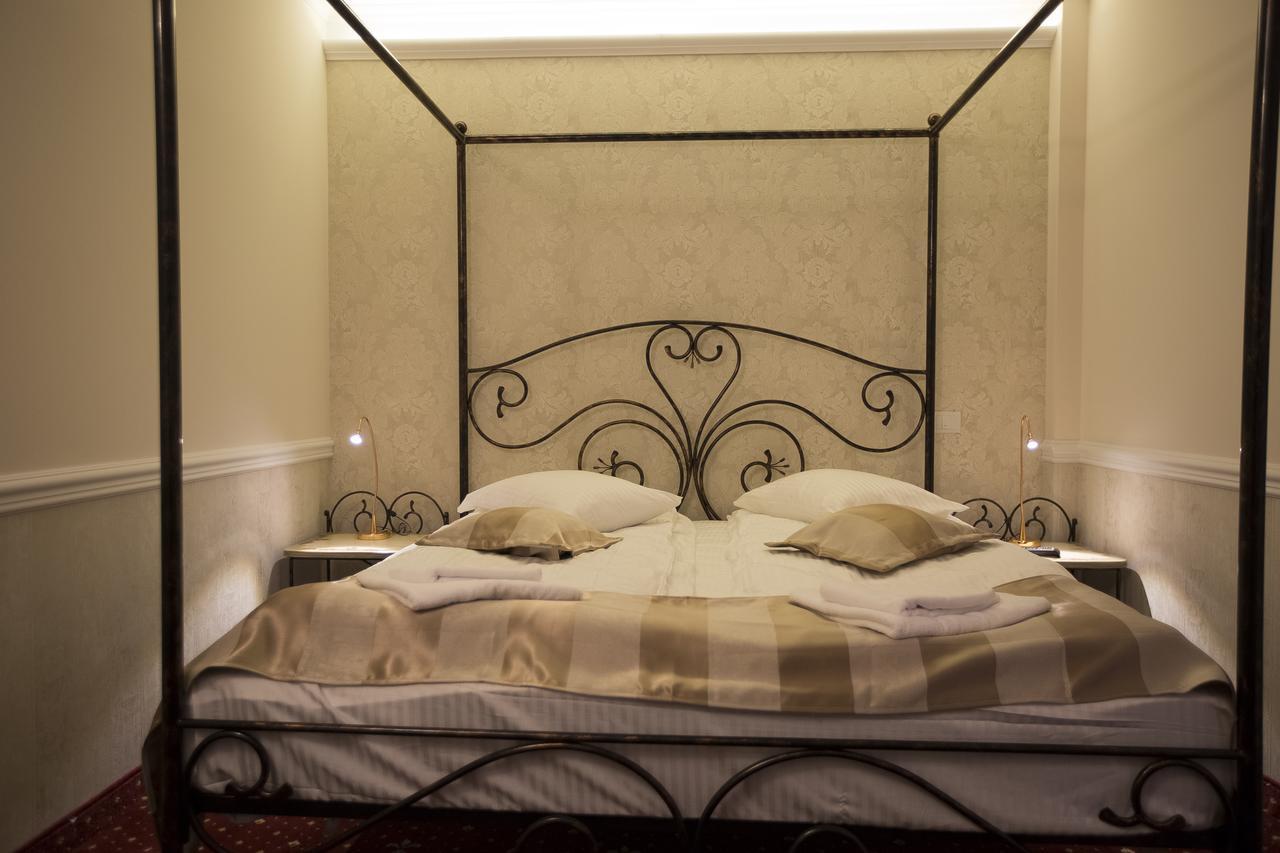 אוטופן Hotel Aviator Boutique מראה חיצוני תמונה