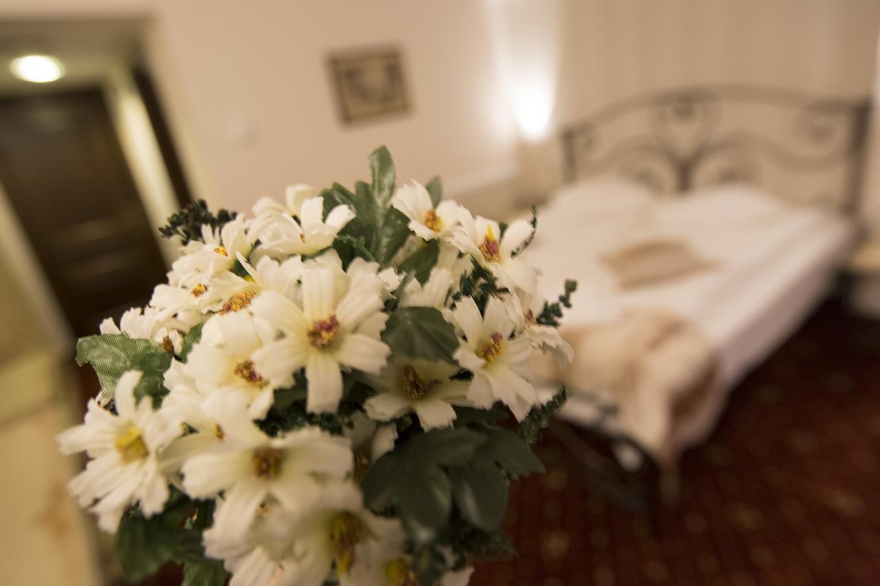 אוטופן Hotel Aviator Boutique מראה חיצוני תמונה
